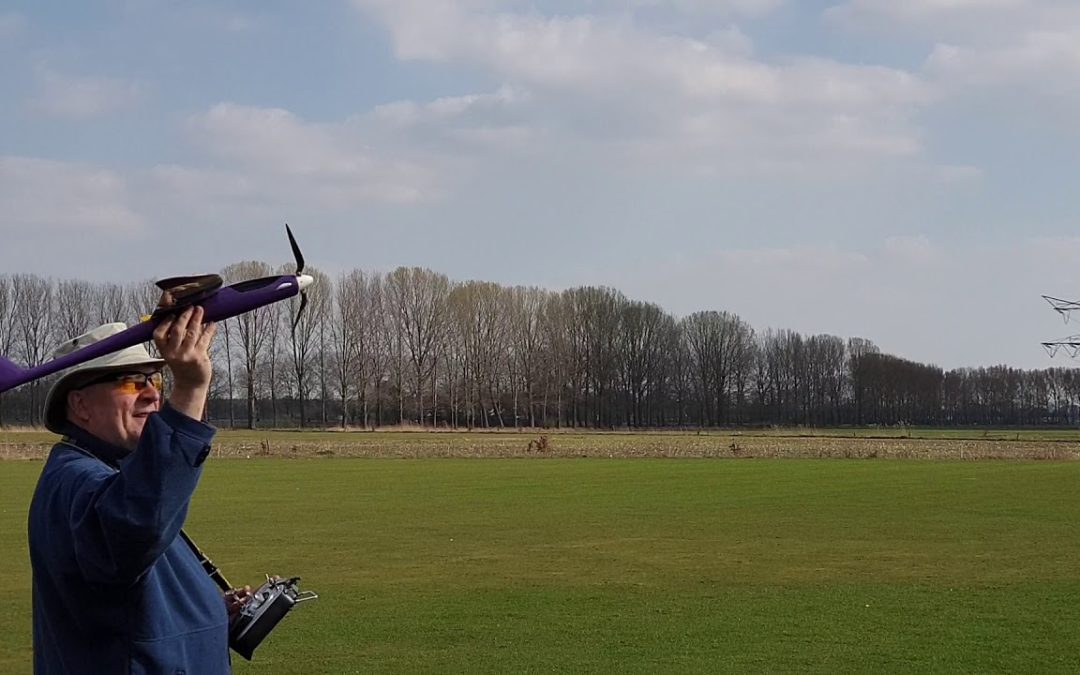 Staufenbiel mini-Hawk